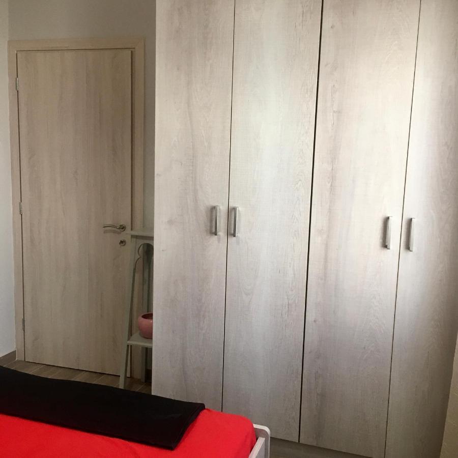 Modern & Comfortable House In The City Center Эрмуполис Экстерьер фото